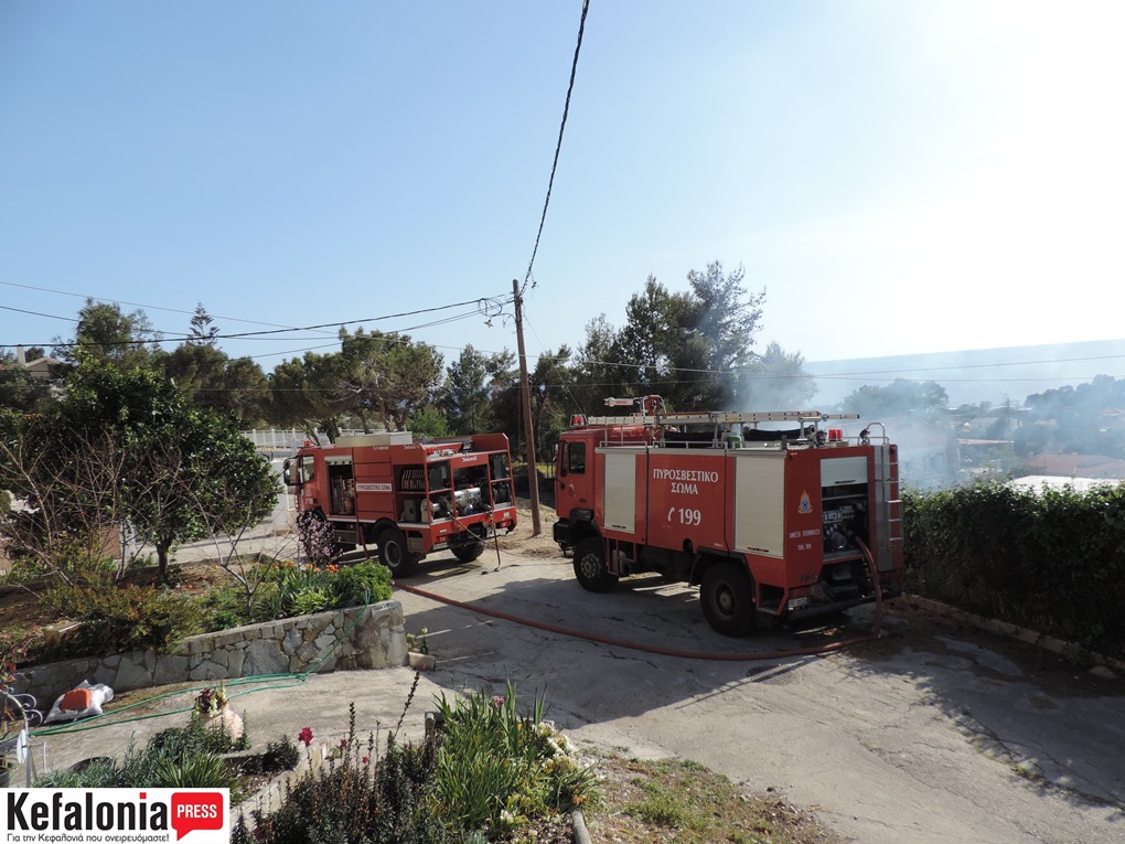 Πυρκαγιά εν υπαίθρω στη Λάσση Κεφαλονιάς (Φώτο)